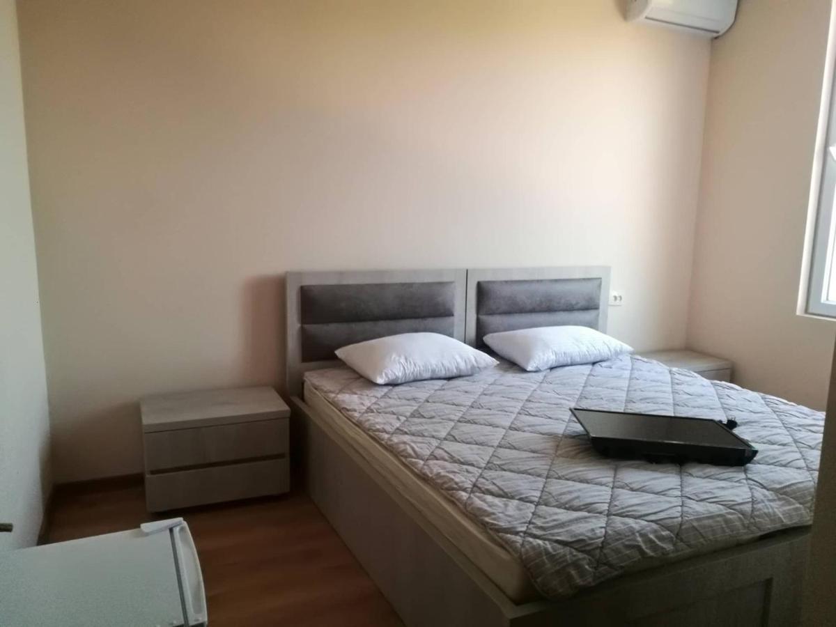 Mate'S Guest House Кобулети Экстерьер фото