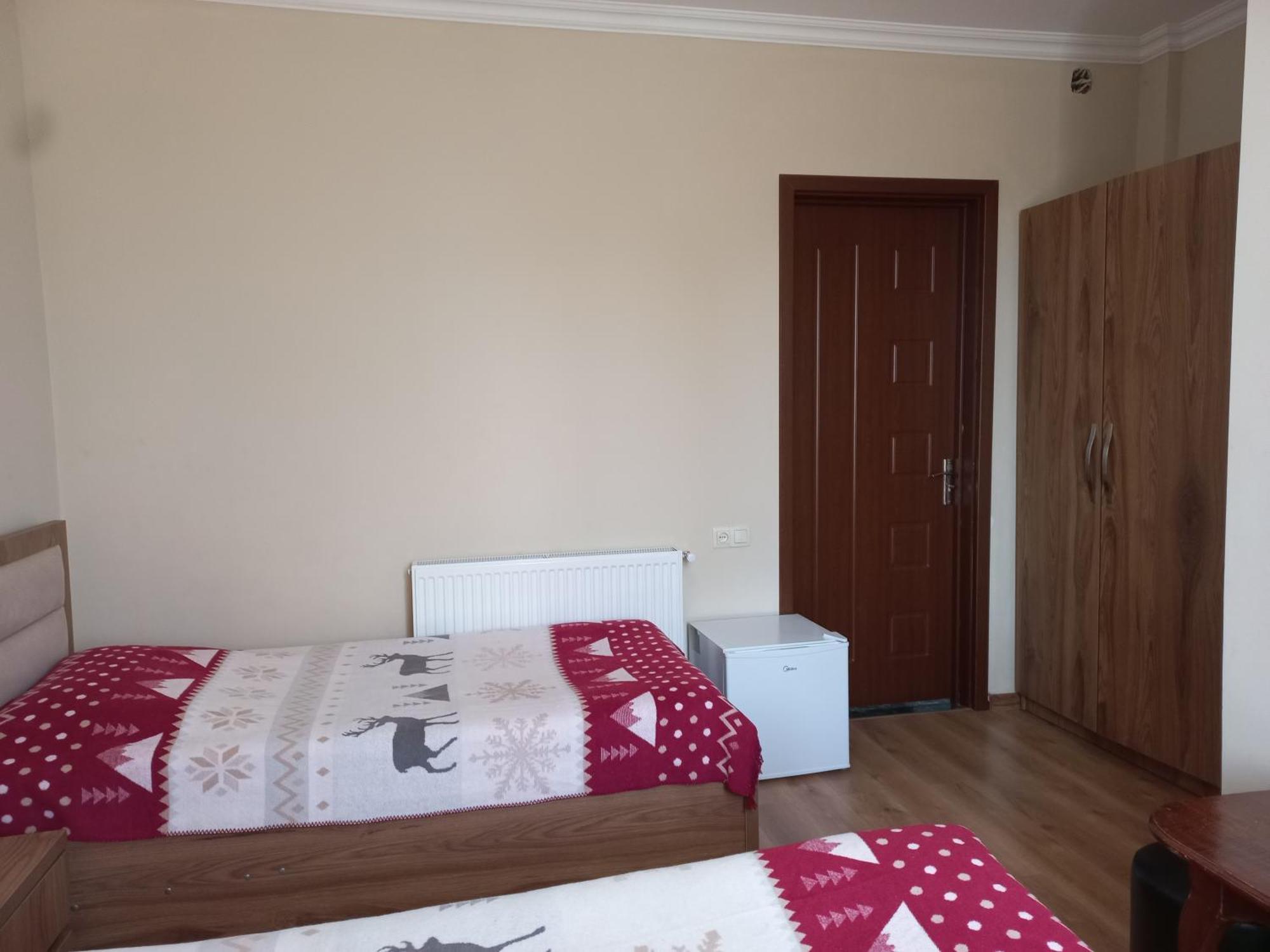 Mate'S Guest House Кобулети Экстерьер фото